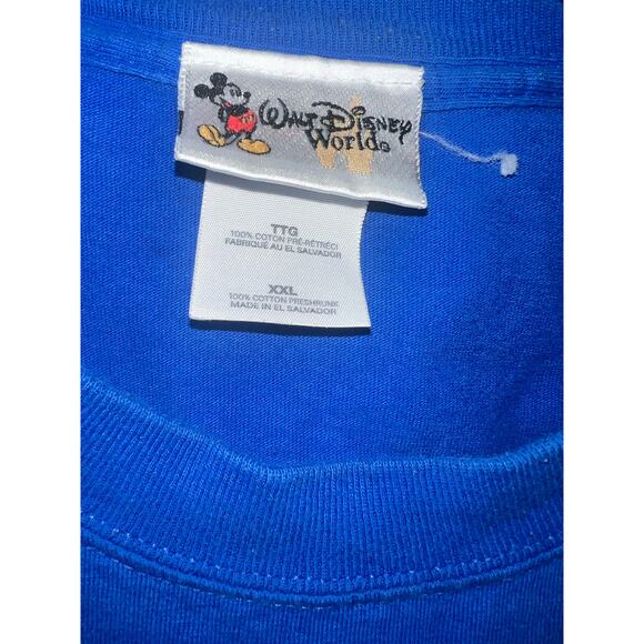 Walt Disney's vintage Vacation Club Member Day 2003  Mickey and Friends.  XXL. - Picture 3 of 5